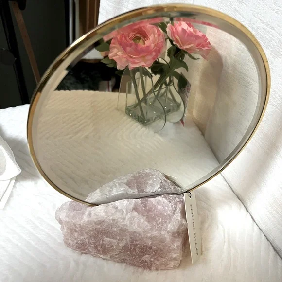 Source and Co. NWT Stunning Genuine Rose Quartz with Round Brass Mounted Mirror - Picture 3 of 10